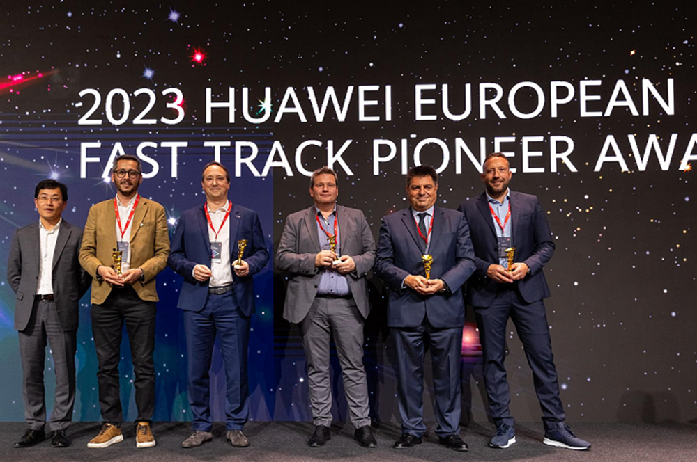 Auszeichnung mit dem Fast Track Pioneer Award