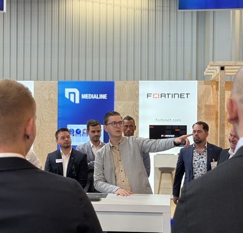 20251007_061834540_iOS